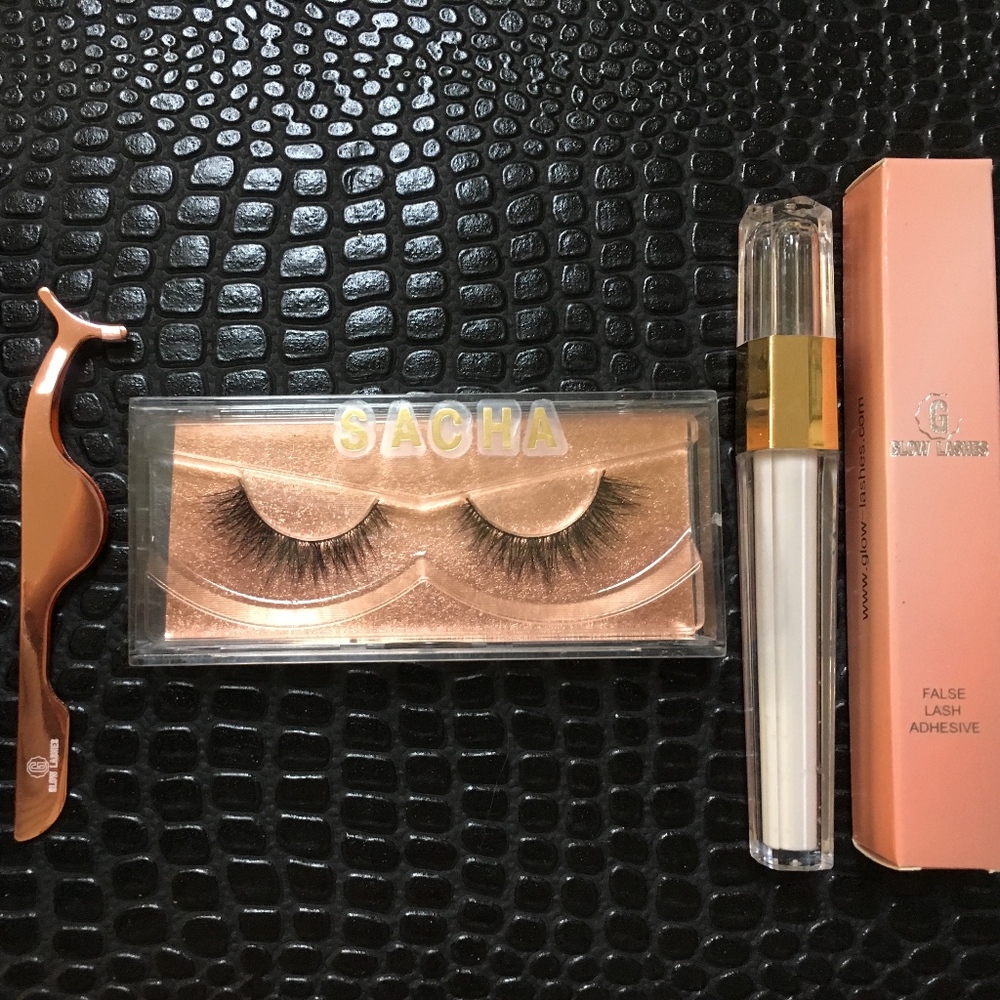 Glow Lashes 3D Luxury Lashes Gift Set